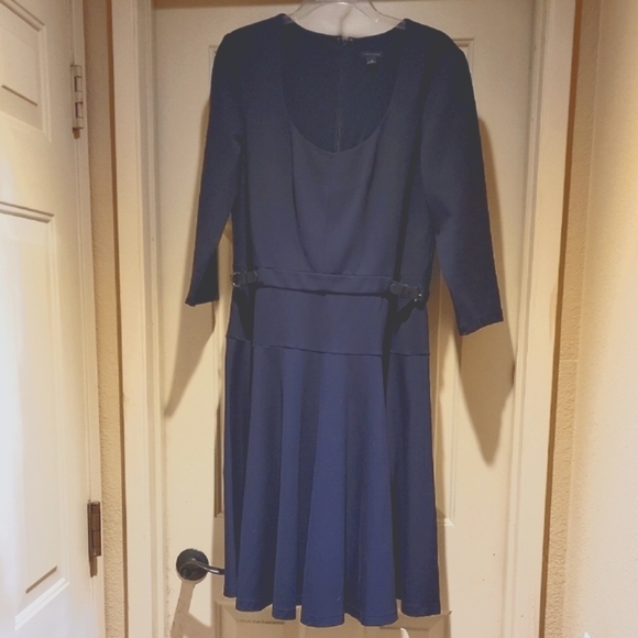 Blue Fit and Flare Dress with 3/4 Sleeves and Scoop Neck - Picture 6 of 16